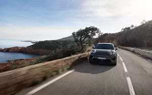   Porsche Macan 4 (Aventurine Green Metallic) - 2024