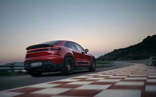   Porsche Macan GTS - 2025