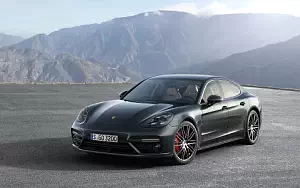   Porsche Panamera Turbo - 2016