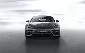   Porsche Panamera Turbo - 2016