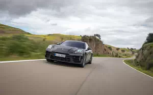   Porsche Panamera (Volcano Grey Metallic) - 2024