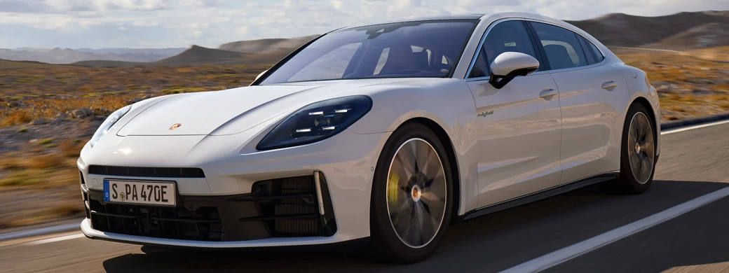   Porsche Panamera 4 E-Hybrid Executive - 2024 - Car wallpapers