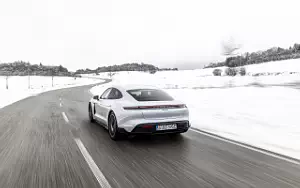   Porsche Taycan (Ice Grey Metallic) - 2021