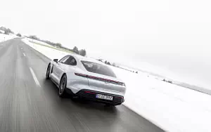   Porsche Taycan (Ice Grey Metallic) - 2021