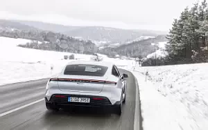   Porsche Taycan (Ice Grey Metallic) - 2021