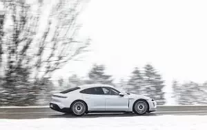   Porsche Taycan (Ice Grey Metallic) - 2021