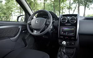   Renault Duster RU-spec - 2009