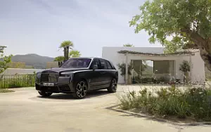   Rolls-Royce Black Badge Cullinan Captain - 2024