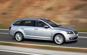   Skoda Octavia Combi - 2013