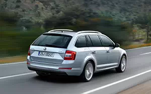   Skoda Octavia Combi - 2013