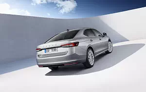   Skoda Superb - 2024