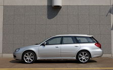   Subaru Legacy Station Wagon - 2005