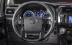   Toyota 4Runner US-spec - 2014