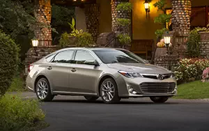   Toyota Avalon LTD - 2013