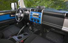   Toyota FJ Cruiser - 2007