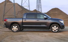   Toyota Tundra CrewMax - 2007