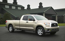   Toyota Tundra Double Cab - 2007