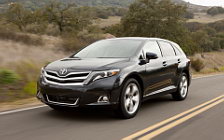   Toyota Venza US-spec - 2013