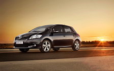   Toyota Auris - 2010