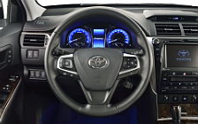   Toyota Camry - 2014