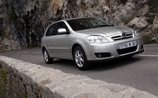 Toyota Corolla 5door - 2004