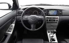 Toyota Corolla 5door - 2004