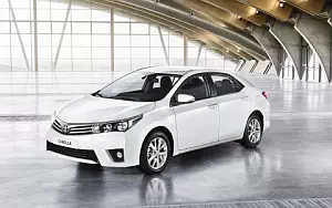   Toyota Corolla - 2013