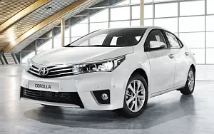   Toyota Corolla - 2013