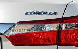   Toyota Corolla - 2013