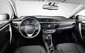   Toyota Corolla - 2013