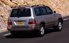   Toyota Land Cruiser 100 - 2002