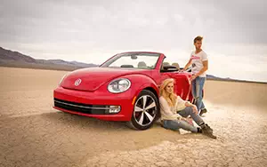   Volkswagen Beetle Cabriolet Turbo US-spec - 2012