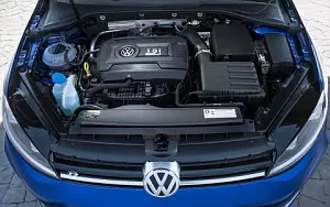   Volkswagen Golf R Variant - 2015