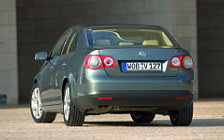 Volkswagen Jetta - 2005