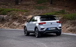   Volkswagen T-Roc 4MOTION - 2017