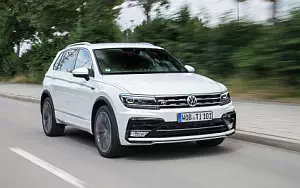   Volkswagen Tiguan R-Line - 2016