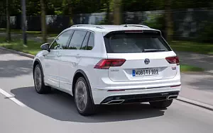   Volkswagen Tiguan R-Line - 2016