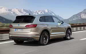   Volkswagen Touareg V6 TDI Atmosphere - 2018