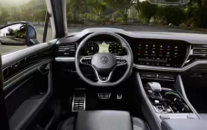   Volkswagen Touareg R-Line - 2023