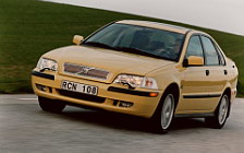   Volvo S40 - 2001