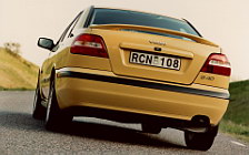   Volvo S40 - 2001