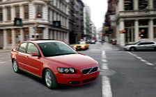   Volvo S40 - 2004