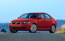   Volvo S40 - 2004