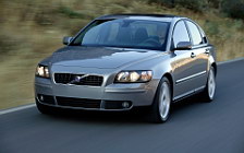   Volvo S40 - 2004