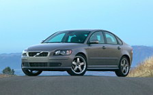   Volvo S40 - 2004