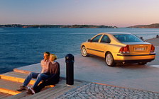   Volvo S60 - 2001