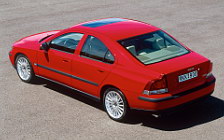   Volvo S60 - 2001