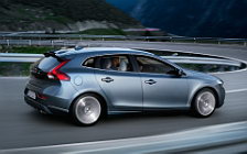   Volvo V40 - 2013