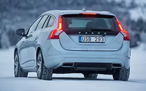   Volvo V60 Plug-in-Hybrid - 2013