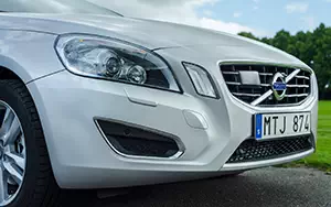   Volvo V60 T5 - 2013